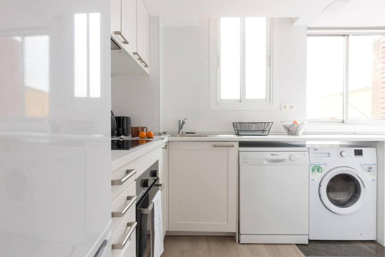 2 Bdr Penthouse In Grcia Lägenhet Barcelona Exteriör bild